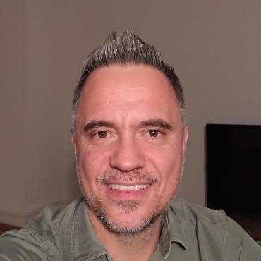 Dragos Cernahoschi